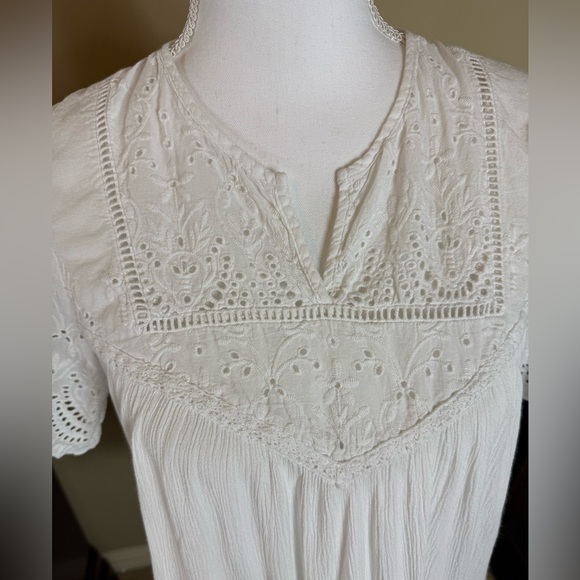 Knox Rose size small lace top - Picture 7 of 11